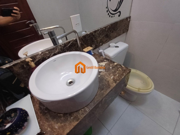 Imagem Casa com 4 Quartos à Venda, 996 m² em Centro - Eusébio Imagem Casa com 4 Quartos à Venda, 996 m² em Centro - Eusébio