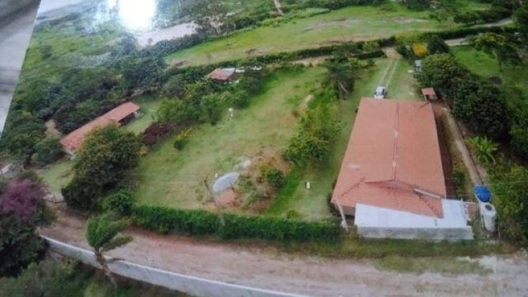 Imagem Chácara com 3 Quartos à Venda, 214 m² em área Rural De Atibaia - Atibaia Imagem Chácara com 3 Quartos à Venda, 214 m² em área Rural De Atibaia - Atibaia
