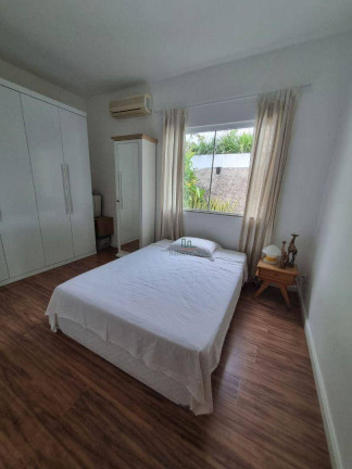 Imagem Casa com 3 Quartos à Venda, 216 m² em Camboinhas - Niterói Imagem Casa com 3 Quartos à Venda, 216 m² em Camboinhas - Niterói