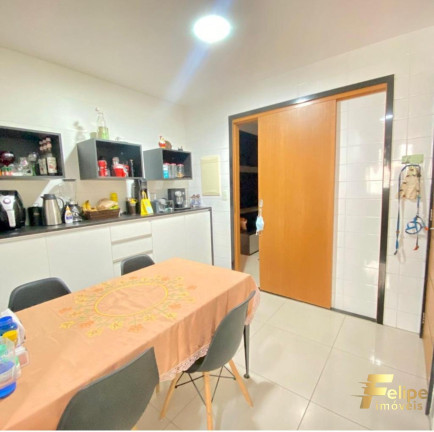 Imagem Imóvel com 4 Quartos à Venda, 167 m² em Praia Da Costa - Vila Velha Imagem Imóvel com 4 Quartos à Venda, 167 m² em Praia Da Costa - Vila Velha