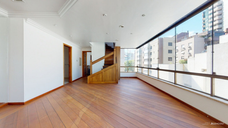 Imagem Imóvel com 5 Quartos à Venda, 410 m² em Petrópolis - Porto Alegre Imagem Imóvel com 5 Quartos à Venda, 410 m² em Petrópolis - Porto Alegre