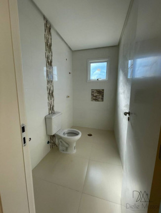 Imagem Sobrado com 3 Quartos à Venda, 179 m² em Colina Sorriso - Caxias Do Sul Imagem Sobrado com 3 Quartos à Venda, 179 m² em Colina Sorriso - Caxias Do Sul