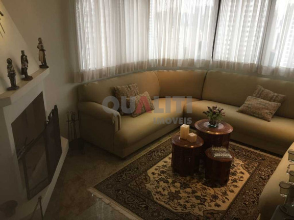 Imagem Apartamento com 4 Quartos à Venda, 200 m² em Moema - São Paulo Imagem Apartamento com 4 Quartos à Venda, 200 m² em Moema - São Paulo