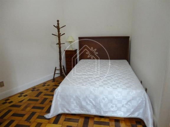 Imagem Casa com 5 Quartos à Venda, 270 m² em Urca - Rio De Janeiro Imagem Casa com 5 Quartos à Venda, 270 m² em Urca - Rio De Janeiro