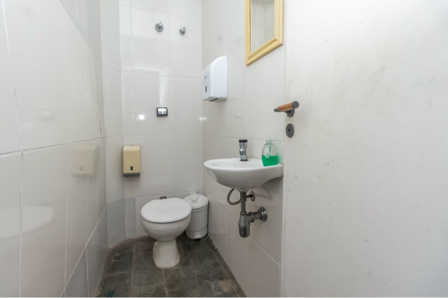 Imagem Casa com 4 Quartos à Venda, 236 m² em Itaim Bibi - São Paulo Imagem Casa com 4 Quartos à Venda, 236 m² em Itaim Bibi - São Paulo