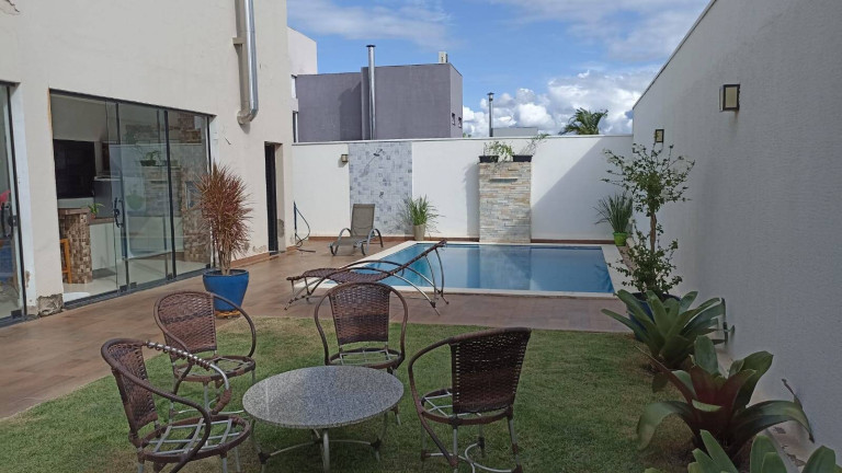 Imagem Casa de Condomínio com 4 Quartos à Venda, 420 m² em Jardim Itália - Cuiabá Imagem Casa de Condomínio com 4 Quartos à Venda, 420 m² em Jardim Itália - Cuiabá