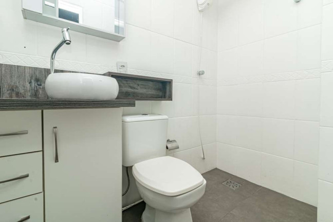 Imagem Imóvel com 2 Quartos à Venda, em Cidade Baixa - Porto Alegre Imagem Imóvel com 2 Quartos à Venda, em Cidade Baixa - Porto Alegre