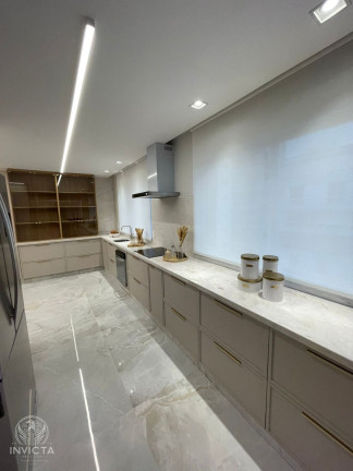 Imagem Cobertura com 4 Quartos à Venda, 234 m² em Centro - Balneário Camboriú Imagem Cobertura com 4 Quartos à Venda, 234 m² em Centro - Balneário Camboriú