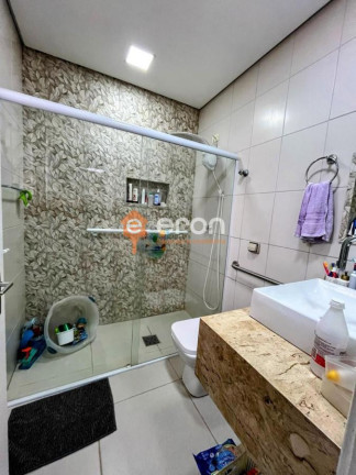 Imagem Casa com 3 Quartos à Venda, 336 m² Imagem Casa com 3 Quartos à Venda, 336 m²