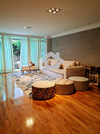 Sobrado com 3 Quartos para Alugar, 276 m² em Vila Valparaiso - Santo André