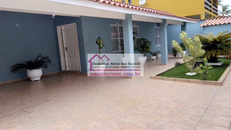 Imagem Casa com 3 Quartos à Venda, 214 m² em Parque Balneário Poiares - Caraguatatuba Imagem Casa com 3 Quartos à Venda, 214 m² em Parque Balneário Poiares - Caraguatatuba