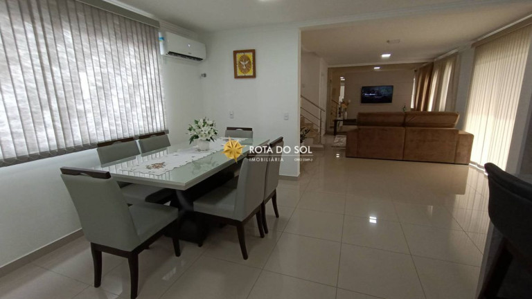Imagem Casa com 3 Quartos à Venda, 166 m² em Bombas - Bombinhas Imagem Casa com 3 Quartos à Venda, 166 m² em Bombas - Bombinhas