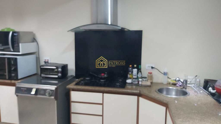 Imagem Casa com 3 Quartos à Venda, 240 m² em Vila Scarpelli - Santo André Imagem Casa com 3 Quartos à Venda, 240 m² em Vila Scarpelli - Santo André