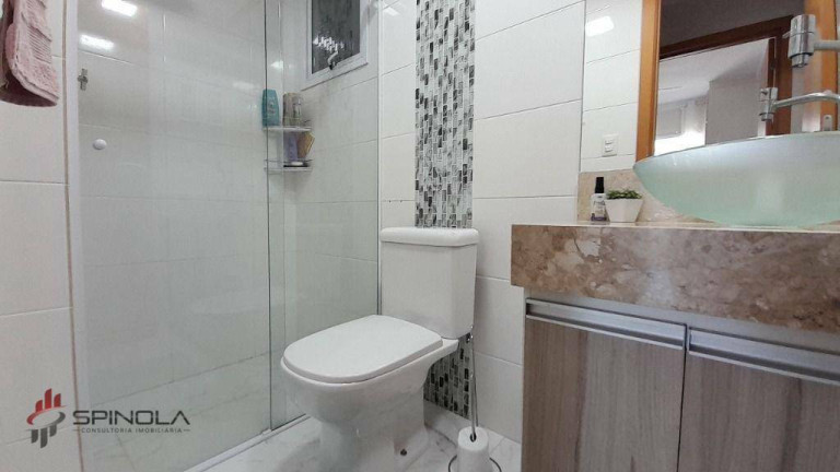 Imagem Apartamento com 2 Quartos à Venda, 100 m² em Vilamar - Praia Grande Imagem Apartamento com 2 Quartos à Venda, 100 m² em Vilamar - Praia Grande