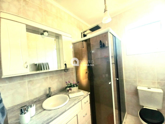 Imagem Casa com 2 Quartos à Venda, 118 m² Imagem Casa com 2 Quartos à Venda, 118 m²