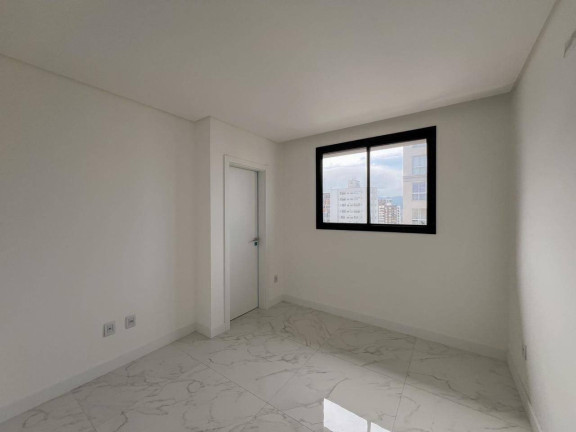Imagem Apartamento com 3 Quartos à Venda, 108 m² em Meia Praia - Itapema Imagem Apartamento com 3 Quartos à Venda, 108 m² em Meia Praia - Itapema
