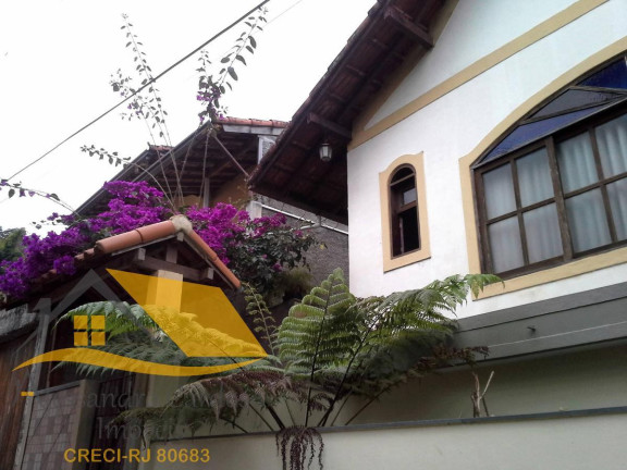 Imagem Casa com 2 Quartos à Venda, 110 m² em Loteamento Sitio Jacina - Nova Friburgo Imagem Casa com 2 Quartos à Venda, 110 m² em Loteamento Sitio Jacina - Nova Friburgo