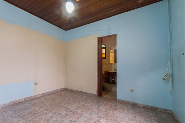 Imagem Casa com 7 Quartos à Venda, em Vila Silva Teles - São Paulo Imagem Casa com 7 Quartos à Venda, em Vila Silva Teles - São Paulo
