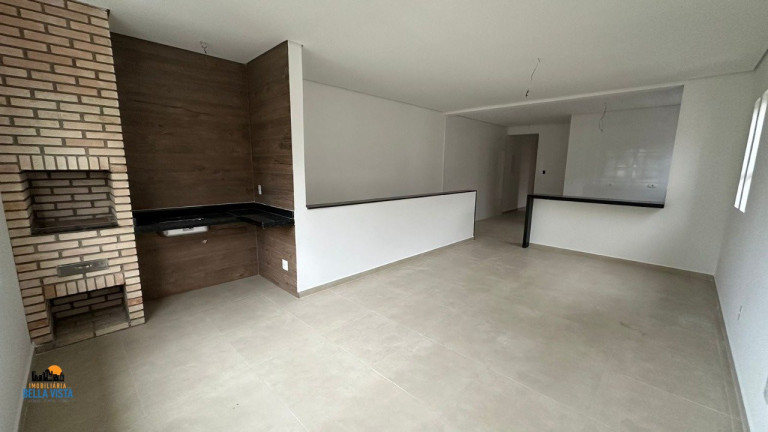 Sobrado com 2 Quartos à Venda, 100 m² em Vila Belmiro - Santos