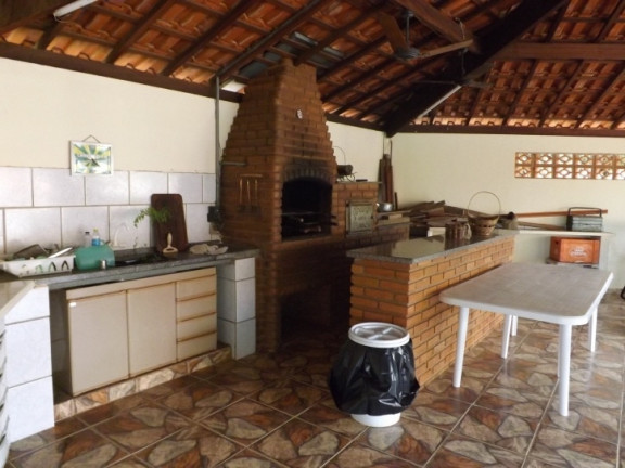 Imagem Chácara com 2 Quartos à Venda, 4 m² em São Carlos