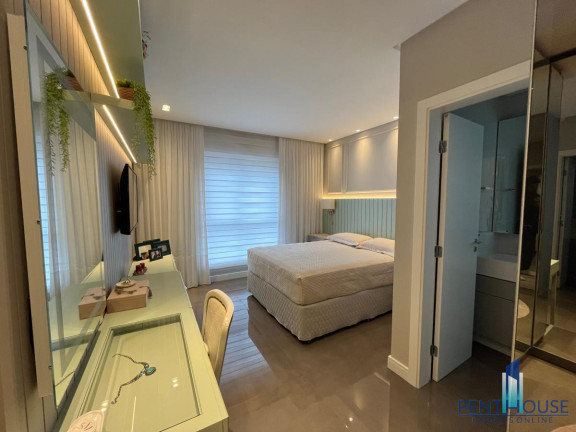 Imagem Apartamento com 3 Quartos à Venda, 190 m² em Pioneiros - Balneário Camboriú Imagem Apartamento com 3 Quartos à Venda, 190 m² em Pioneiros - Balneário Camboriú