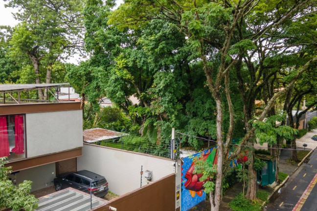 Imagem Terreno à Venda, em Alto De Pinheiros - São Paulo Imagem Terreno à Venda, em Alto De Pinheiros - São Paulo