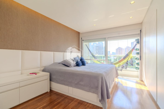 Imagem Apartamento com 4 Quartos à Venda, 161 m² em Vila Romana - São Paulo