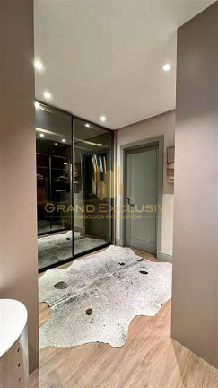 Imagem Apartamento com 3 Quartos à Venda, 183 m² em Centro - Balneário Camboriú Imagem Apartamento com 3 Quartos à Venda, 183 m² em Centro - Balneário Camboriú