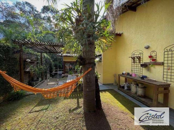 Imagem Casa com 4 Quartos à Venda, 220 m² em Granja Viana - Carapicuíba Imagem Casa com 4 Quartos à Venda, 220 m² em Granja Viana - Carapicuíba