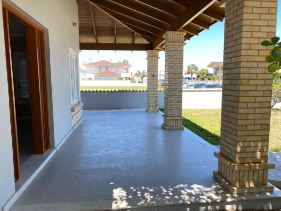 Imagem Sobrado com 5 Quartos à Venda, 540 m² em Atlântida - Xangri-la