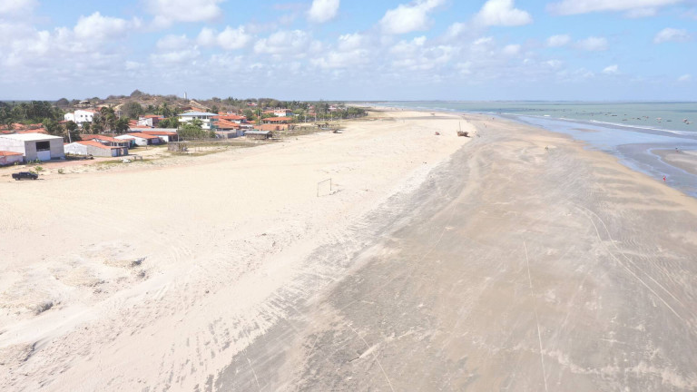 Imagem Terreno à Venda, 6.000 m² em Praia De Bitupitá - Barroquinha