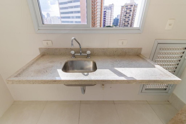 Imagem Imóvel com 1 Quarto à Venda, 108 m² em Cambuí - Campinas Imagem Imóvel com 1 Quarto à Venda, 108 m² em Cambuí - Campinas