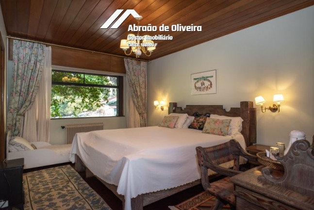 Imagem Casa com 4 Quartos à Venda, 1.199 m² em Toriba - Campos Do Jordão Imagem Casa com 4 Quartos à Venda, 1.199 m² em Toriba - Campos Do Jordão