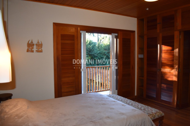 Imagem Imóvel com 3 Quartos à Venda, 159 m² em Região De Capivari - Campos Do Jordão Imagem Imóvel com 3 Quartos à Venda, 159 m² em Região De Capivari - Campos Do Jordão