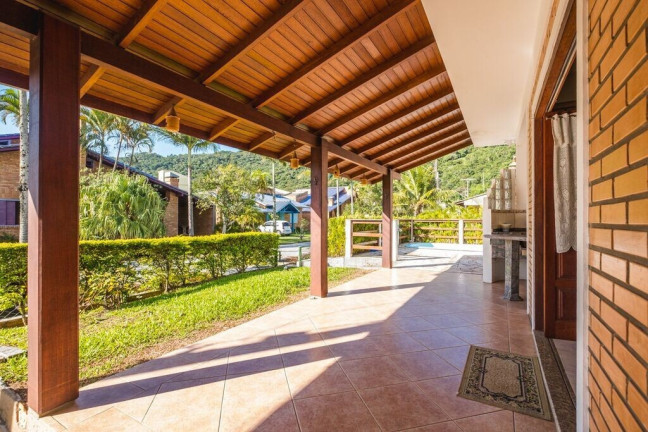 Imagem Casa de Condomínio com 3 Quartos à Venda, 160 m² em Cachoeira Do Bom Jesus - Florianópolis Imagem Casa de Condomínio com 3 Quartos à Venda, 160 m² em Cachoeira Do Bom Jesus - Florianópolis