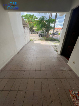 Imagem Casa com 3 Quartos à Venda, 121 m² em Cajuru - Curitiba Imagem Casa com 3 Quartos à Venda, 121 m² em Cajuru - Curitiba