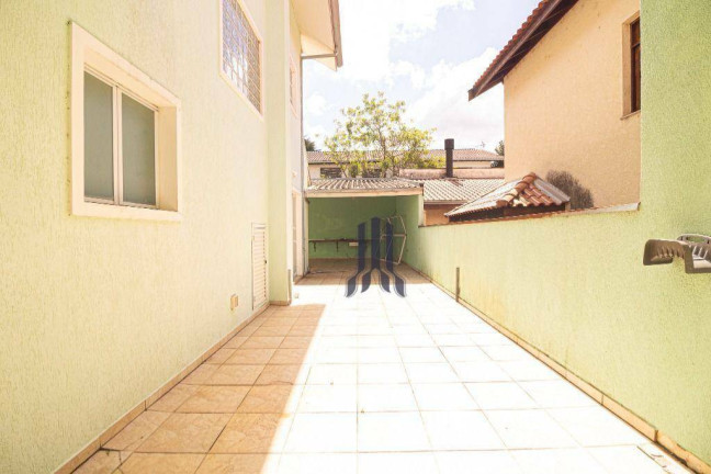 Imagem Casa com 3 Quartos à Venda, 280 m² em Santa Felicidade - Curitiba Imagem Casa com 3 Quartos à Venda, 280 m² em Santa Felicidade - Curitiba