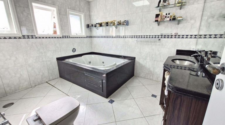 Imagem Casa com 3 Quartos à Venda, 360 m² em Parque Monte Alegre - Taboão Da Serra Imagem Casa com 3 Quartos à Venda, 360 m² em Parque Monte Alegre - Taboão Da Serra