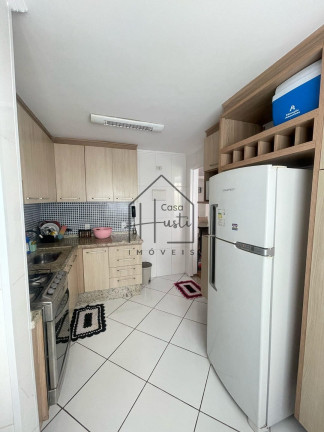 Imagem Apartamento com 2 Quartos à Venda, 55 m² em Jardim Caiapiá - Cotia