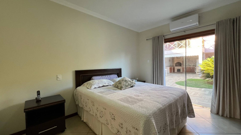 Imagem Casa com 5 Quartos à Venda, 630 m² em Ogiva - Cabo Frio Imagem Casa com 5 Quartos à Venda, 630 m² em Ogiva - Cabo Frio