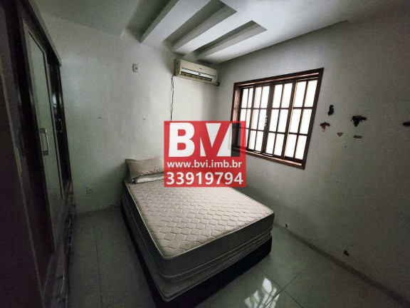 Imagem Casa com 2 Quartos à Venda, 480 m² em Irajá - Rio De Janeiro Imagem Casa com 2 Quartos à Venda, 480 m² em Irajá - Rio De Janeiro