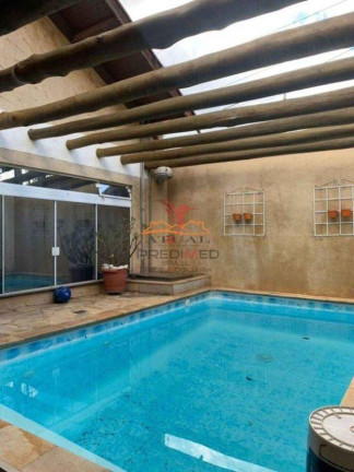 Casa com 3 Quartos à Venda, 174 m² em Vila Rezende - Piracicaba