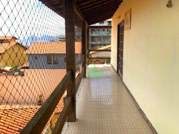 Imagem Casa com 3 Quartos à Venda, 300 m² em Piratininga - Niterói Imagem Casa com 3 Quartos à Venda, 300 m² em Piratininga - Niterói
