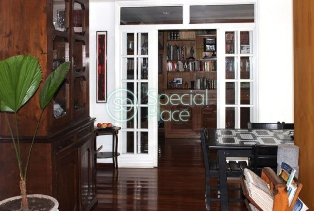 Imagem Apartamento com 4 Quartos à Venda, 200 m² em Moema Pássaros - São Paulo Imagem Apartamento com 4 Quartos à Venda, 200 m² em Moema Pássaros - São Paulo