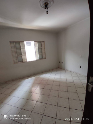 Imagem Casa com 4 Quartos à Venda, 250 m² em Centro - Sorocaba Imagem Casa com 4 Quartos à Venda, 250 m² em Centro - Sorocaba