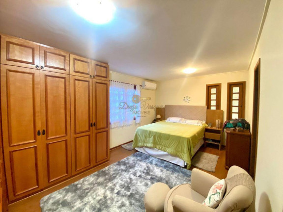 Imagem Casa com 4 Quartos à Venda, 160 m² em Quebra Frascos - Teresópolis Imagem Casa com 4 Quartos à Venda, 160 m² em Quebra Frascos - Teresópolis