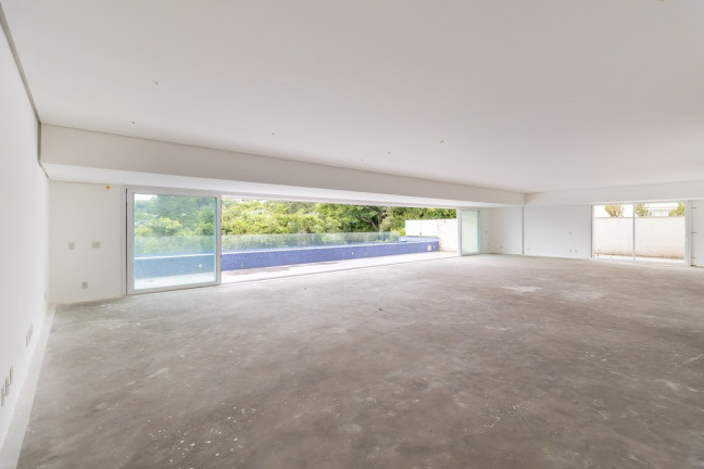Apartamento com 3 Quartos à Venda, 805 m² em Três Figueiras - Porto Alegre