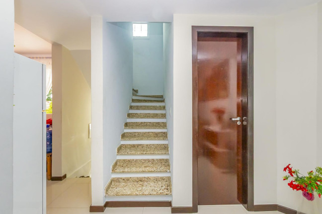 Imagem Sobrado com 3 Quartos à Venda, 154 m² em Santa Felicidade - Curitiba
