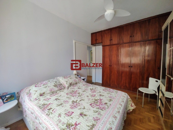Imagem Apartamento com 2 Quartos à Venda, 93 m² em Centro - Florianópolis Imagem Apartamento com 2 Quartos à Venda, 93 m² em Centro - Florianópolis