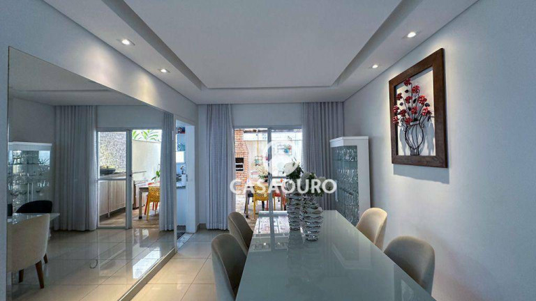 Imagem Casa com 4 Quartos à Venda, 165 m² em Condomínio Village Royale - Nova Lima Imagem Casa com 4 Quartos à Venda, 165 m² em Condomínio Village Royale - Nova Lima